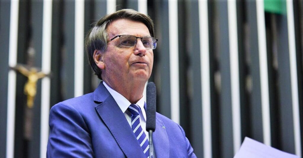 Bolsonaro veta lei Aldir Blanc 2, que destinava R$ 3 bilhões à cultura   Migalhas