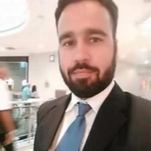 Direito à informação: Dever das instituições com ambos os genitores   Migalhas